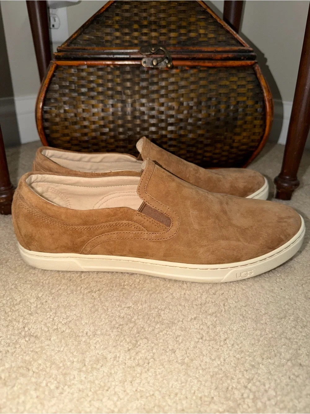 UGG Australia Suede Slip On Sneakers Loafers Chestnut Brown Men’s Size 12 Casual